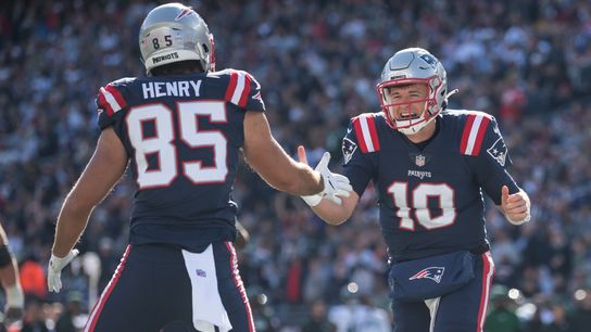 FINAL: Patriots 54, Jets 13 - Offense explodes for 551 yards, 7 TDs vs. hapless Jets taken at Gillette Stadium (Patriots)